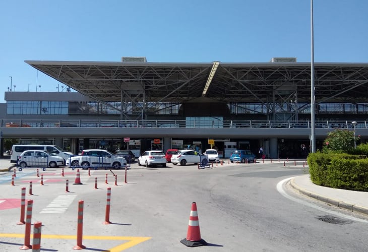 Ταξί στο αεροδρόμιο Θεσσαλονίκης