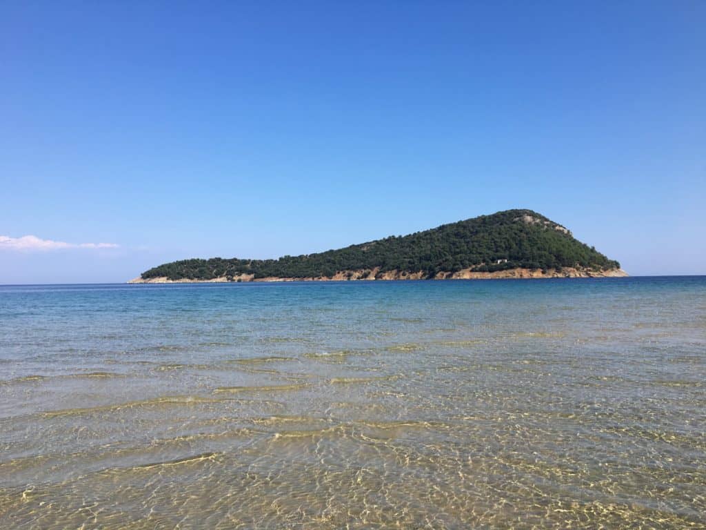 Koinira beach chrystal waters 