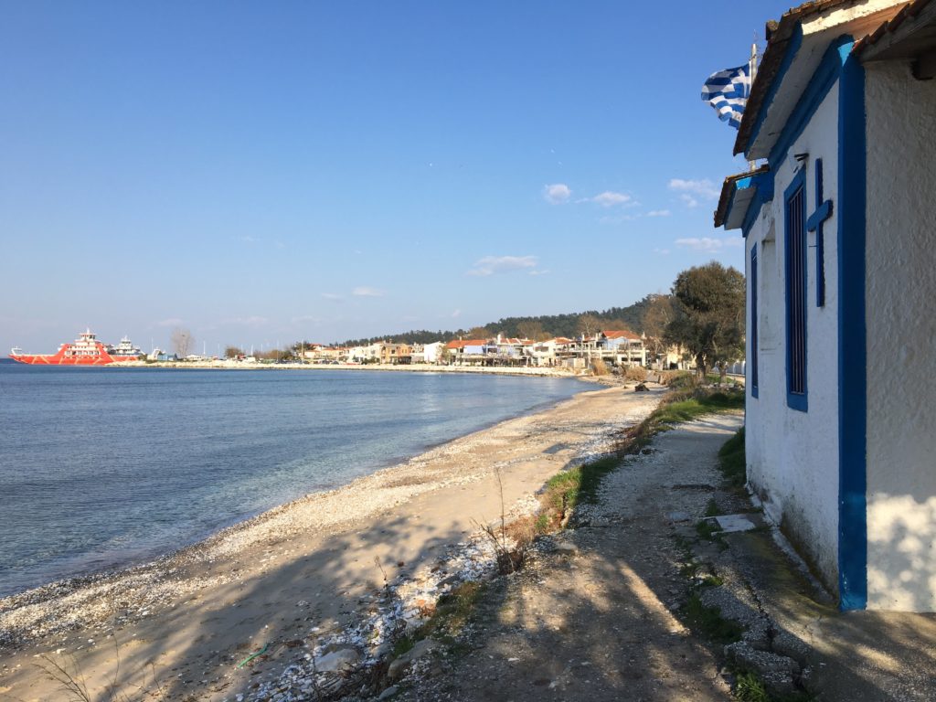 coronavirus lockdown limenas beach 