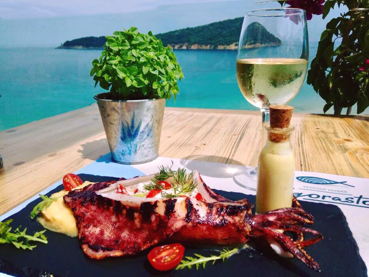 agorastos-meal-top-5-fish-taverns-thassos