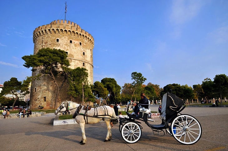 Carriage at the Tower of Thessaloniki